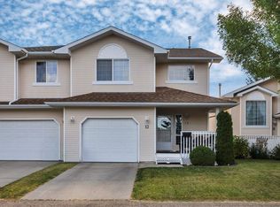 Cherry Grove Lane, Edmonton, AB T5Z 3H2