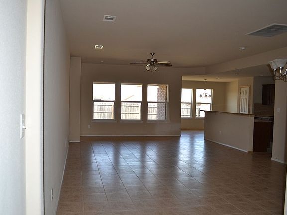 2nd image of 929 Mazatlan Dr