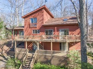 468 Log Tavern Rd, Milford, PA 18337