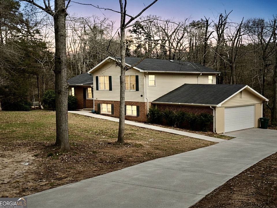 1st image of 3209 Lennox Dr