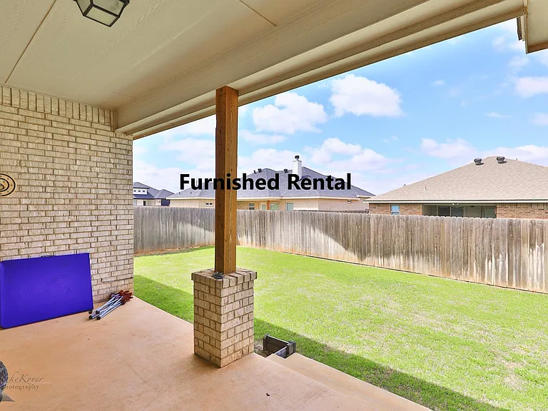 3126 Oakley St — Photo 25