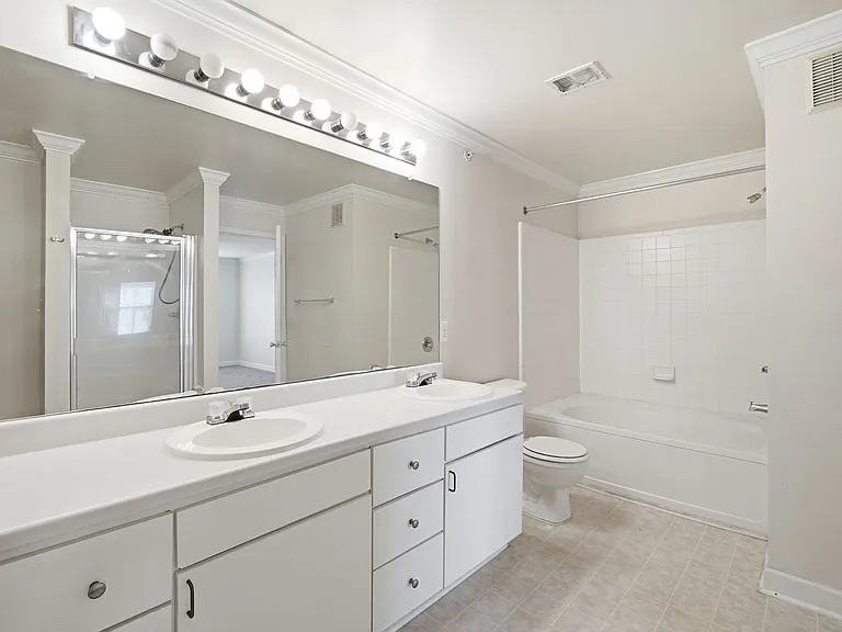18367 Bridle Club Dr — Photo 17