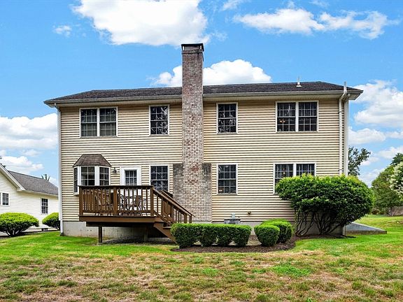 3rd image of 6 Haven Way Unit 6