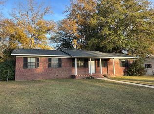 114 Avalon St, Brewton, AL 36426