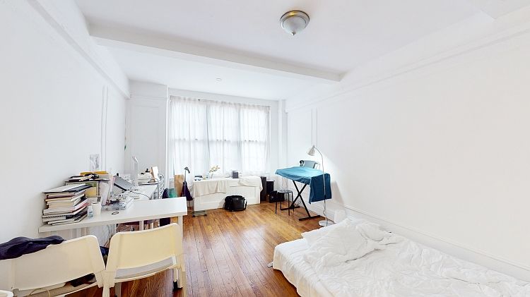 1st image of 50 W 72nd St APT 1112
