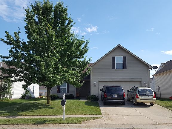 2nd image of 10689 Huntwick Dr