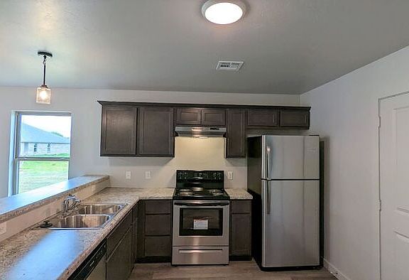5th image of 780 NE 27th St #206B