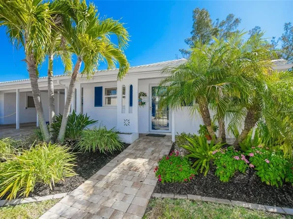 578 Spanish Dr S, Longboat Key, FL 34228