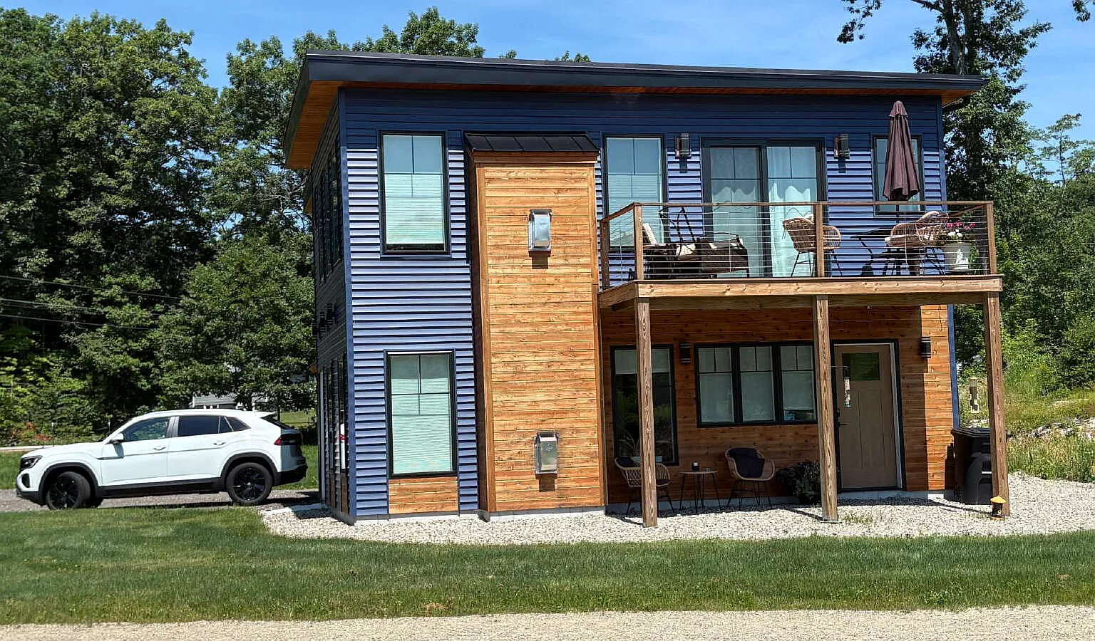 2 bed, 1.5 bath, 867 sqft, $2,599 — Photo 1