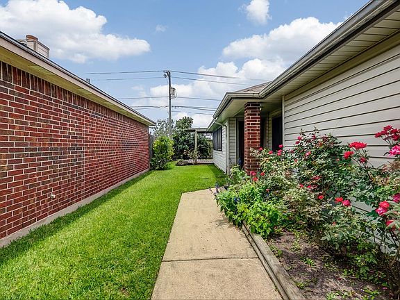4th image of 8109 Catalpa St