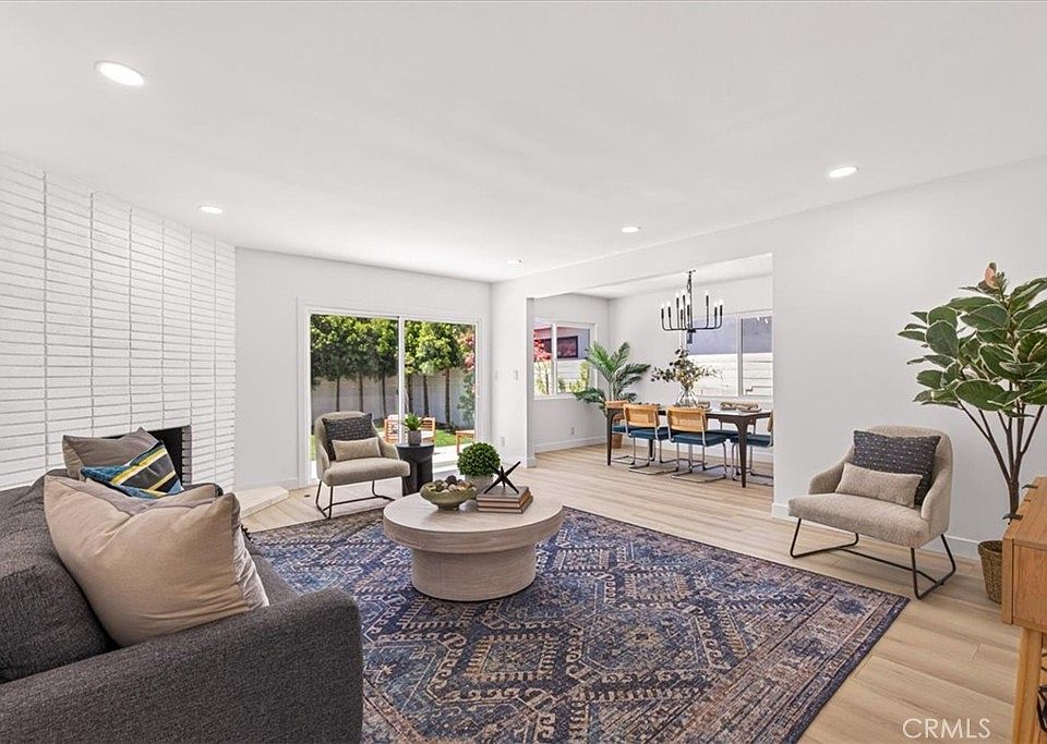 3861 S Norton Ave, Los Angeles, CA 90008 | Zillow