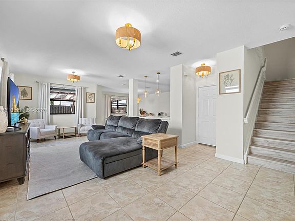 4th image of 22759 SW 93rd Ct