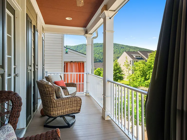 2048 Avinity Loop — Photo 12