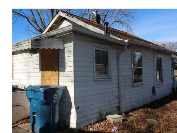 2nd image of 4440 Crawford Ave