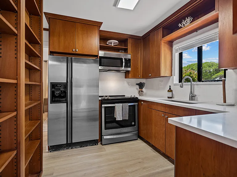 2330 N Ocean Blvd — Photo 24