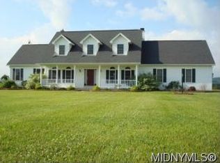 6884 Roberts Rd, Clinton, NY 13323