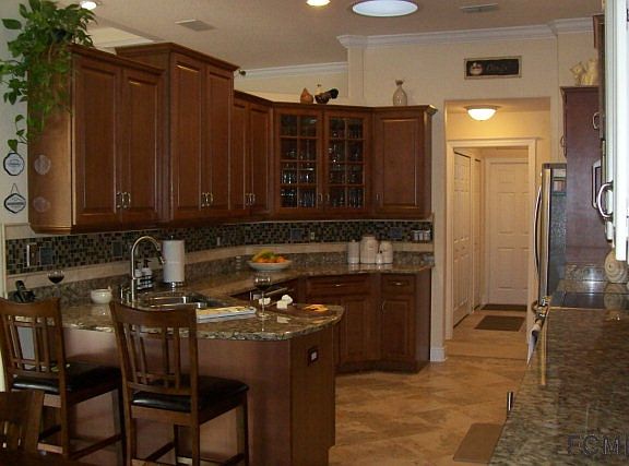 4th image of 97 Birchwood Dr
