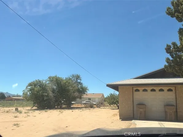 9387 8th St, Hesperia, CA 92345