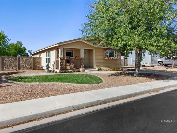 1470 W Cobblestone Dr, Safford, AZ 85546