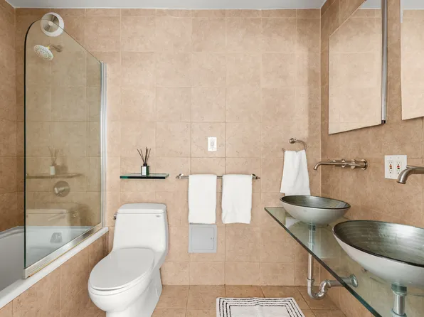 372 5th Avenue image 10 of 10