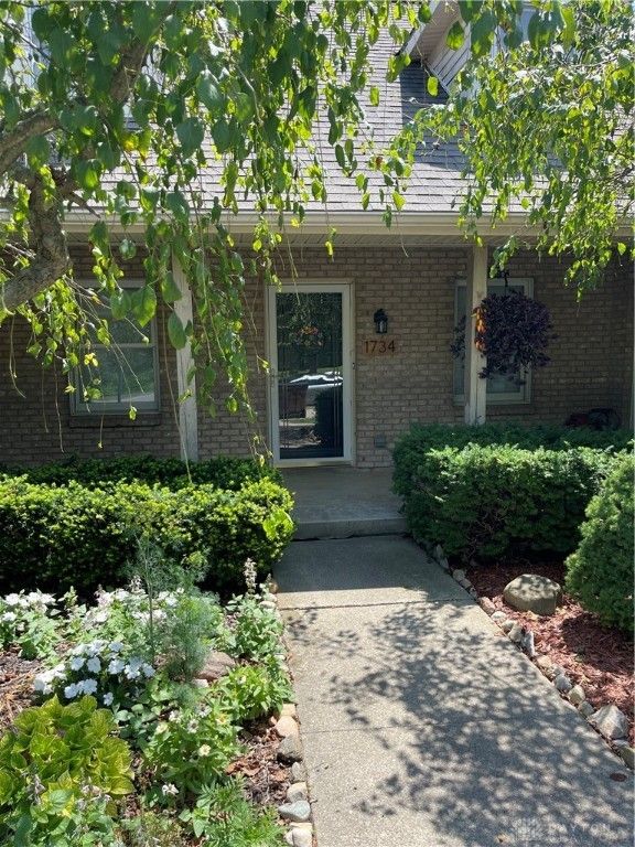 Real estate listing image