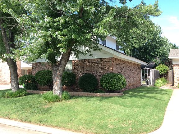3rd image of 9318 Charwood Dr