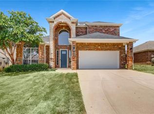 1117 Hackberry Ct, Burleson, TX 76028