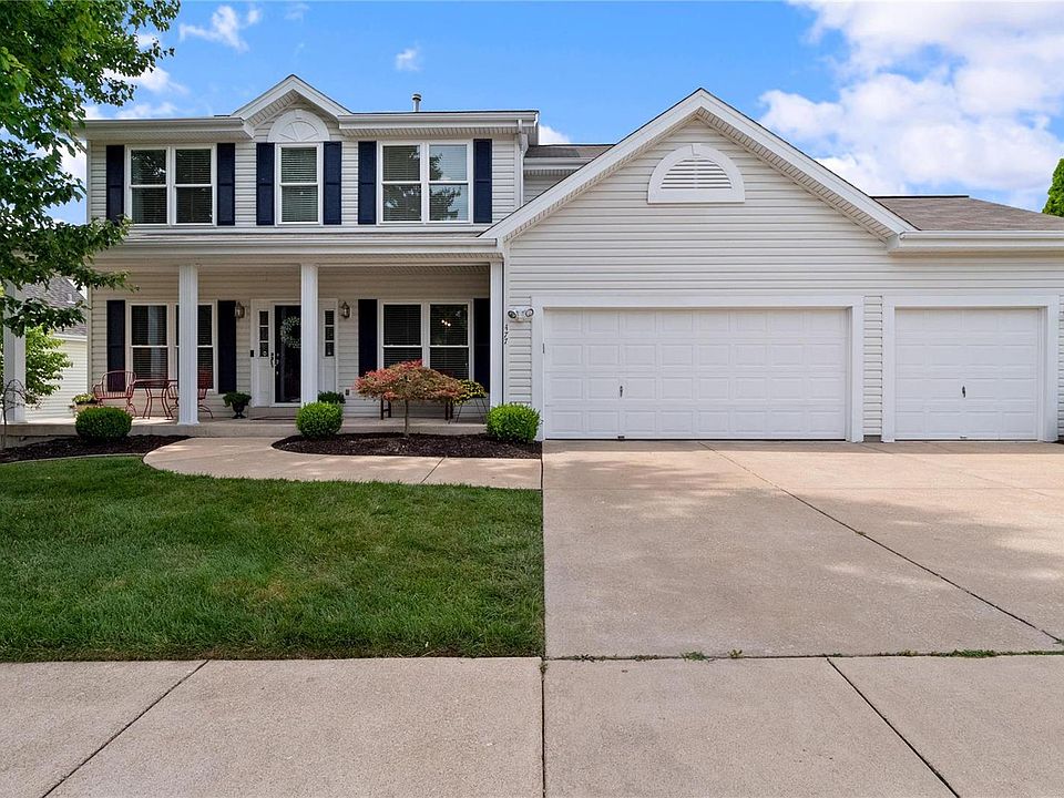 1st image of 477 Westglen Village Dr
