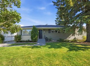 436 W Arlington Dr SE, Calgary, AB T2H 1S3