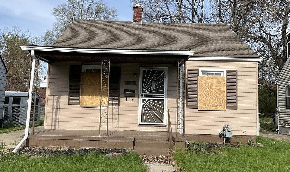 1st image of 19639 Wexford St