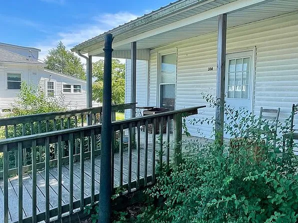 314 Richmond St, Lancaster, KY 40444