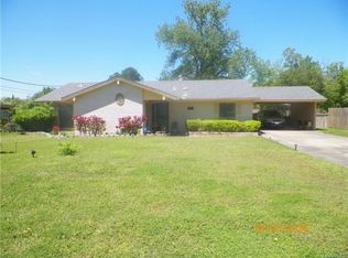 218 Spring Valley Rd, Montgomery, AL 36116