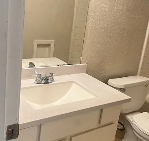 2607 San Sabastian Cir — Photo 21