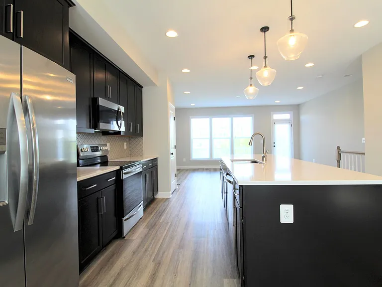 3424 Monterey Dr — Photo 16