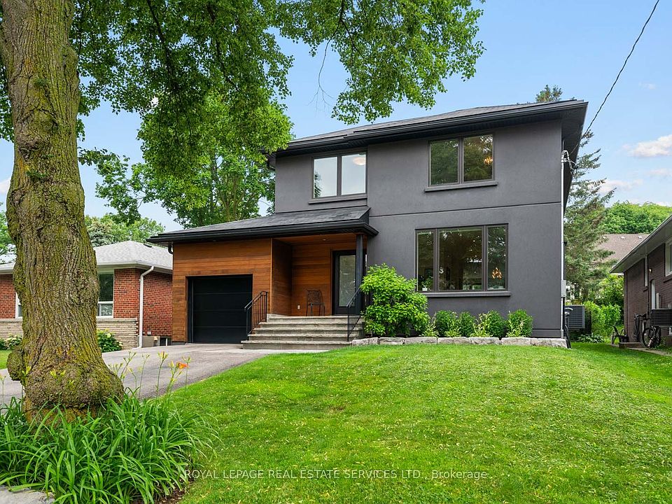 1st image of 8 Firwood Cres