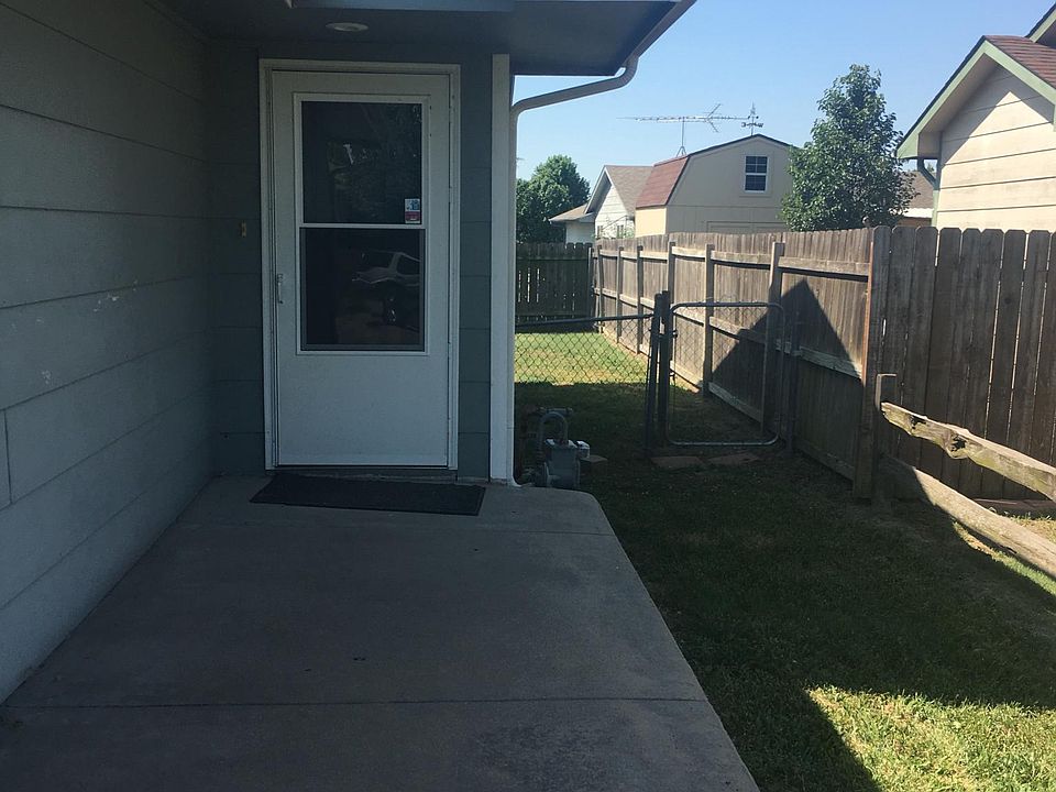 1st image of 509 E Redwood Dr