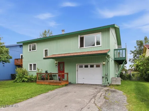 8230 Kip Ct, Anchorage, AK 99507
