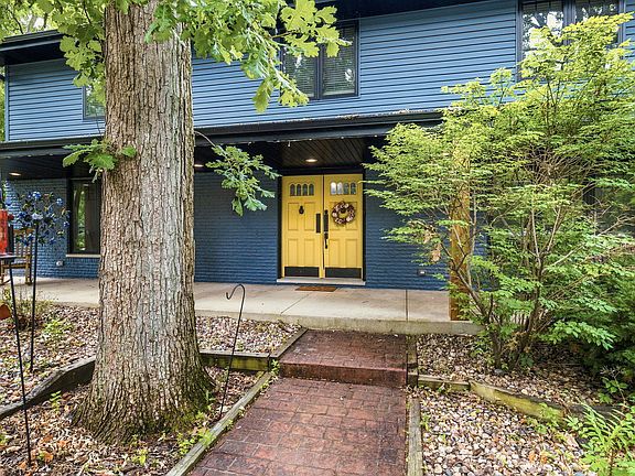 5th image of 22220 S Eastcliff Dr