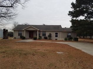 5165 Cedar Dr, Colcord, OK 74338