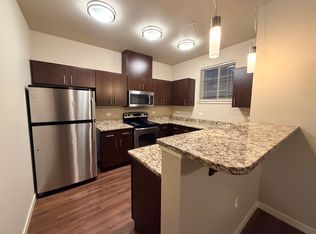 951 NE Discovery Dr #3, Issaquah, WA 98029