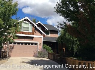 3361 NE Crystal Springs Dr, Bend, OR 97701