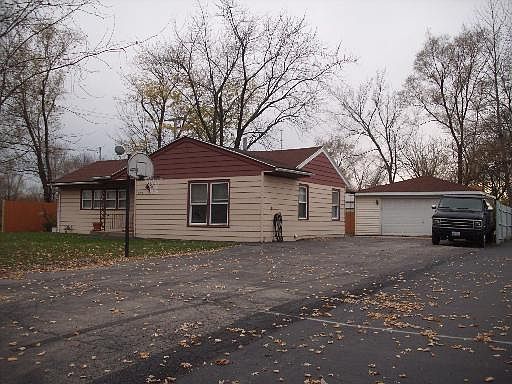 1st image of 2713 N Lawrence Ave