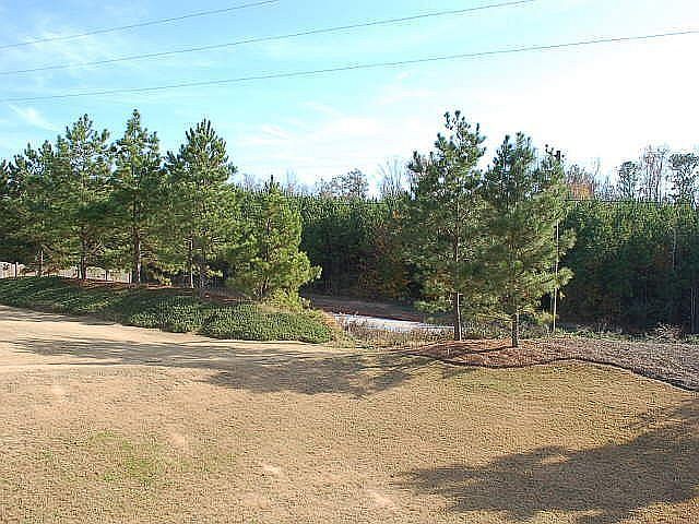 2nd image of 134 Keswick Manor Dr