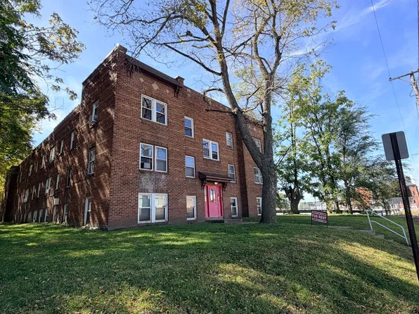 2930 5th Ave, 2930 5th Ave APT 9, Rock Island, IL 61201