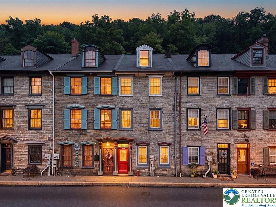 1st image of 53 Race St
