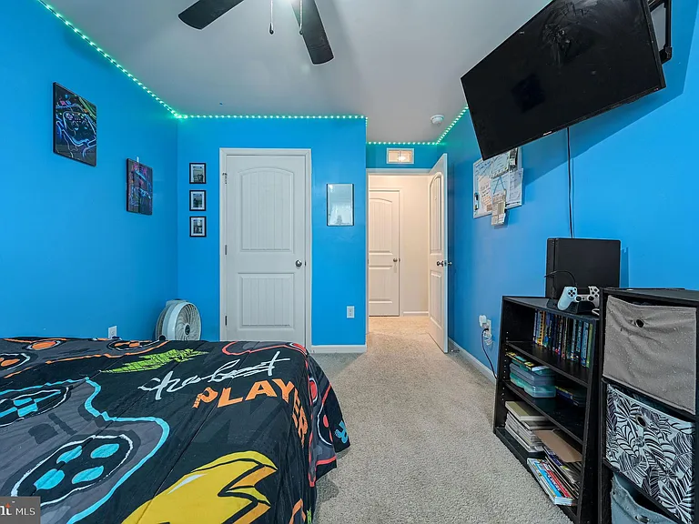 504 Currant Cir — Photo 26