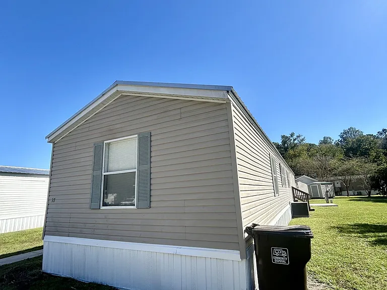 2081 Chaffee Rd S — Photo 10