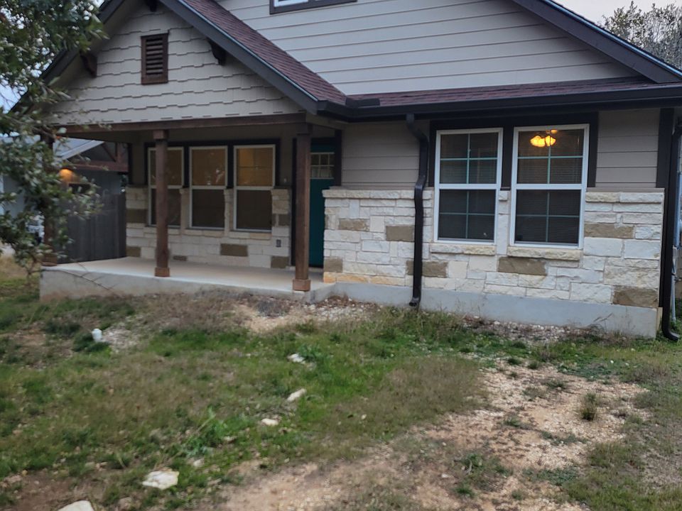 1st image of 1223 Green Hill Dr