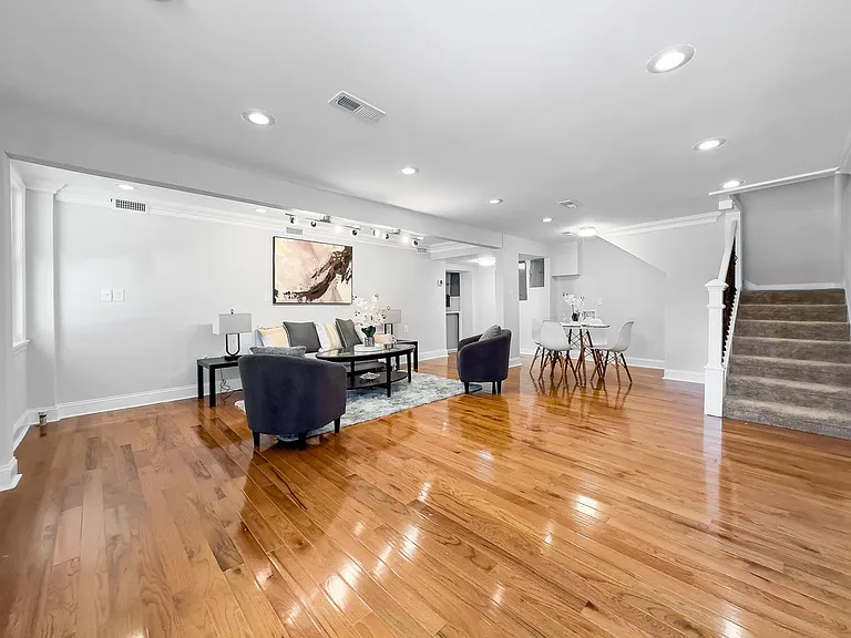 5209 Cuthbert Ave — Photo 3