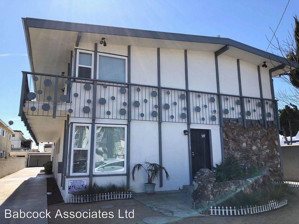 1st image of 4372 W 133rd St #D